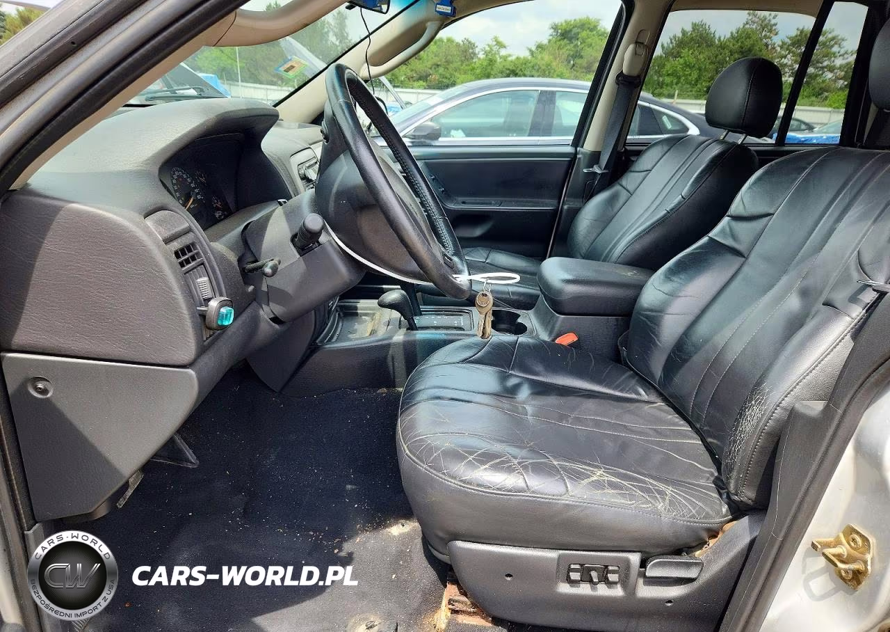 2003 Jeep Grand Cherokee Laredo VIN:1J4GW48N83C573648 - 7