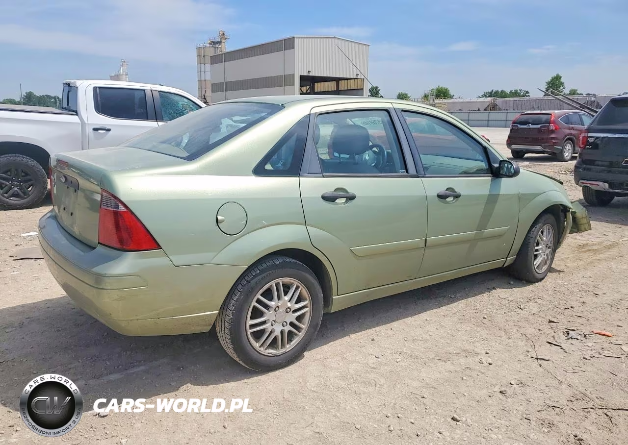 2007 Ford Focus Zx4 VIN:1FAFP34N37W288526 - 3