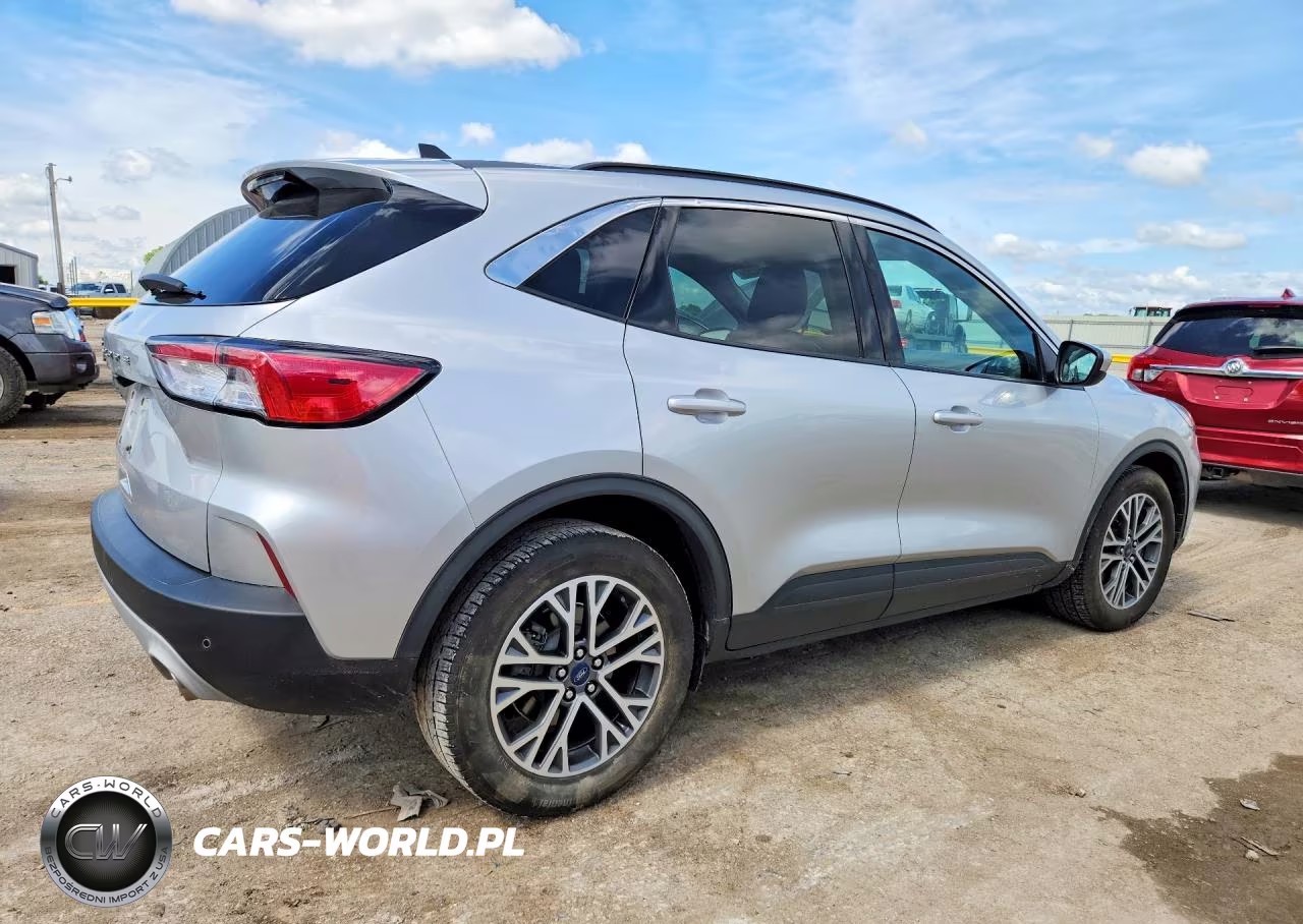 2020 Ford Escape Sel VIN:1FMCU0H6XLUC56830 - 3