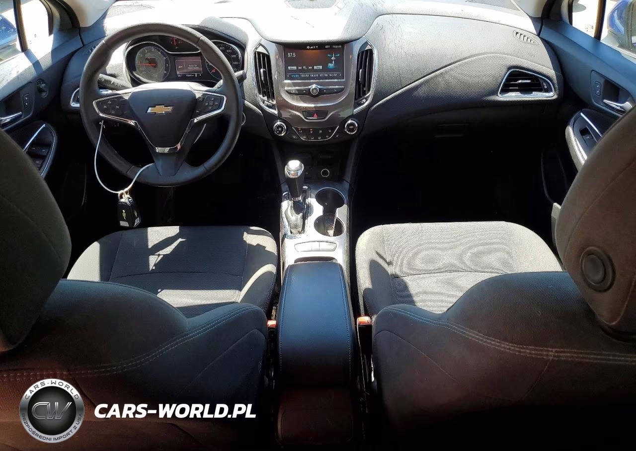 2018 Chevrolet Cruze Lt VIN:1G1BE5SM4J7233288 - 8