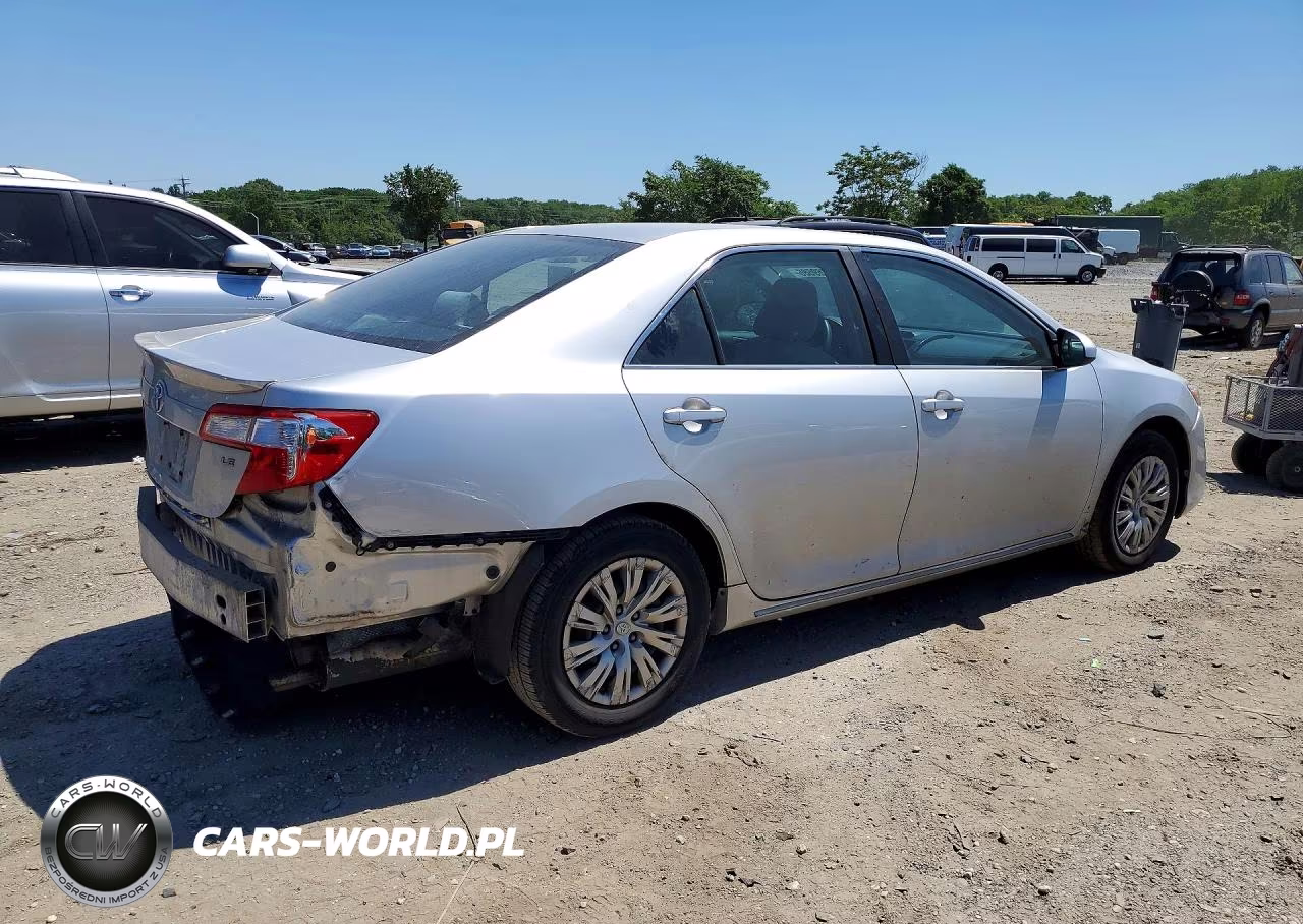 2012 Toyota Camry Le VIN:4T4BF1FK0CR189527 - 3