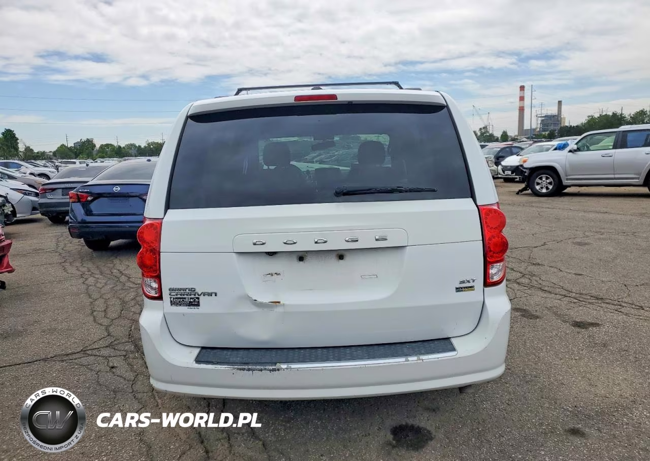 2017 Dodge Grand Caravan Sxt VIN:2C4RDGCG7HR806853 - 6