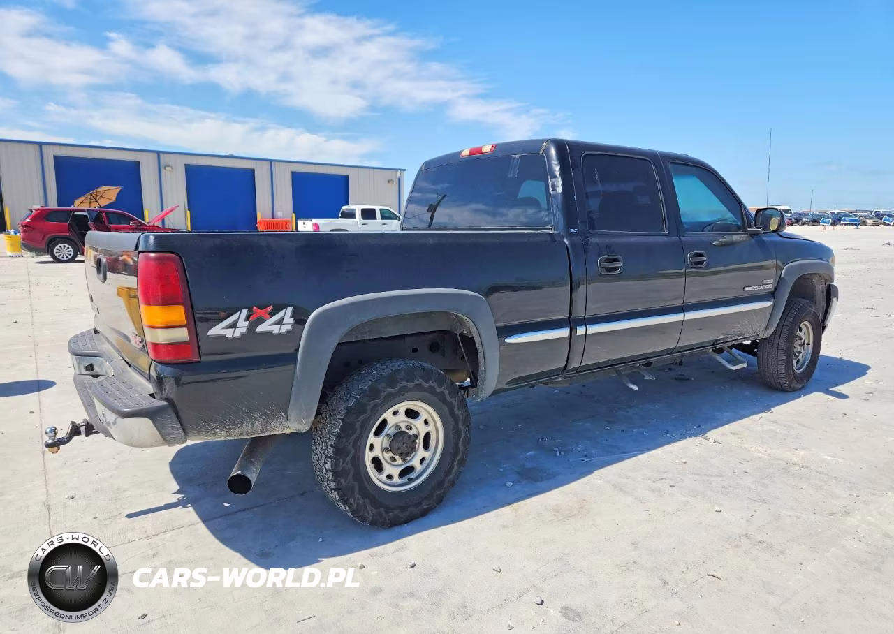2002 GMC Sierra K2500 Heavy Duty VIN:1GTHK23152F235961 - 3