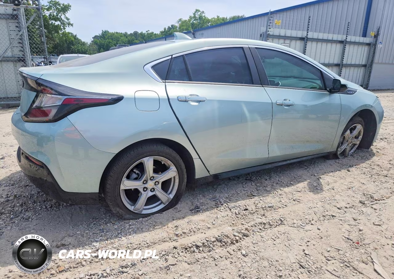 2019 Chevrolet Volt Lt VIN:1G1RC6S53KU108059 - 3