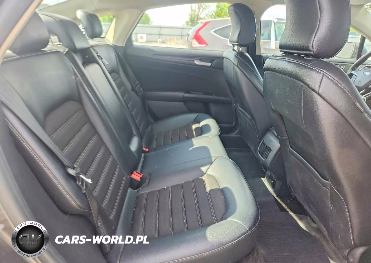 2018 Ford Fusion Se Hybrid VIN:3FA6P0LU3JR175743 - 10