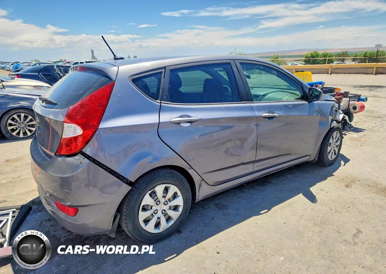 2017 Hyundai Accent Se VIN:KMHCT5AE5HU336111 - 3
