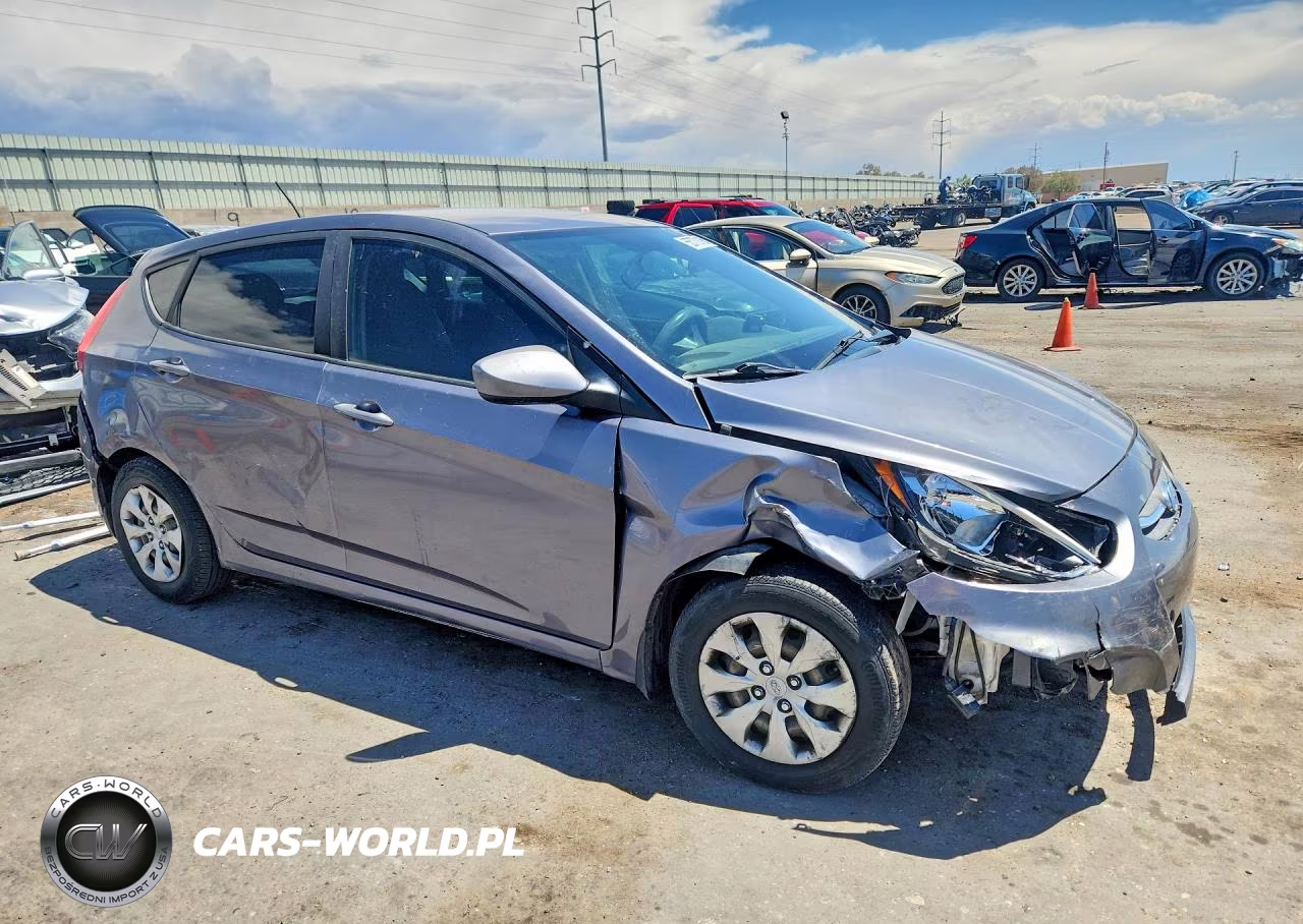 2017 Hyundai Accent Se VIN:KMHCT5AE5HU336111 - 4