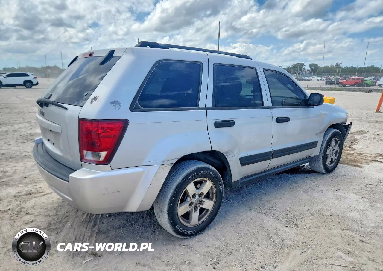 2006 Jeep Grand Cherokee Laredo VIN:1J4GS48K56C119492 - 3