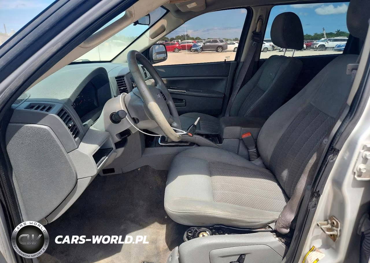 2006 Jeep Grand Cherokee Laredo VIN:1J4GS48K56C119492 - 7