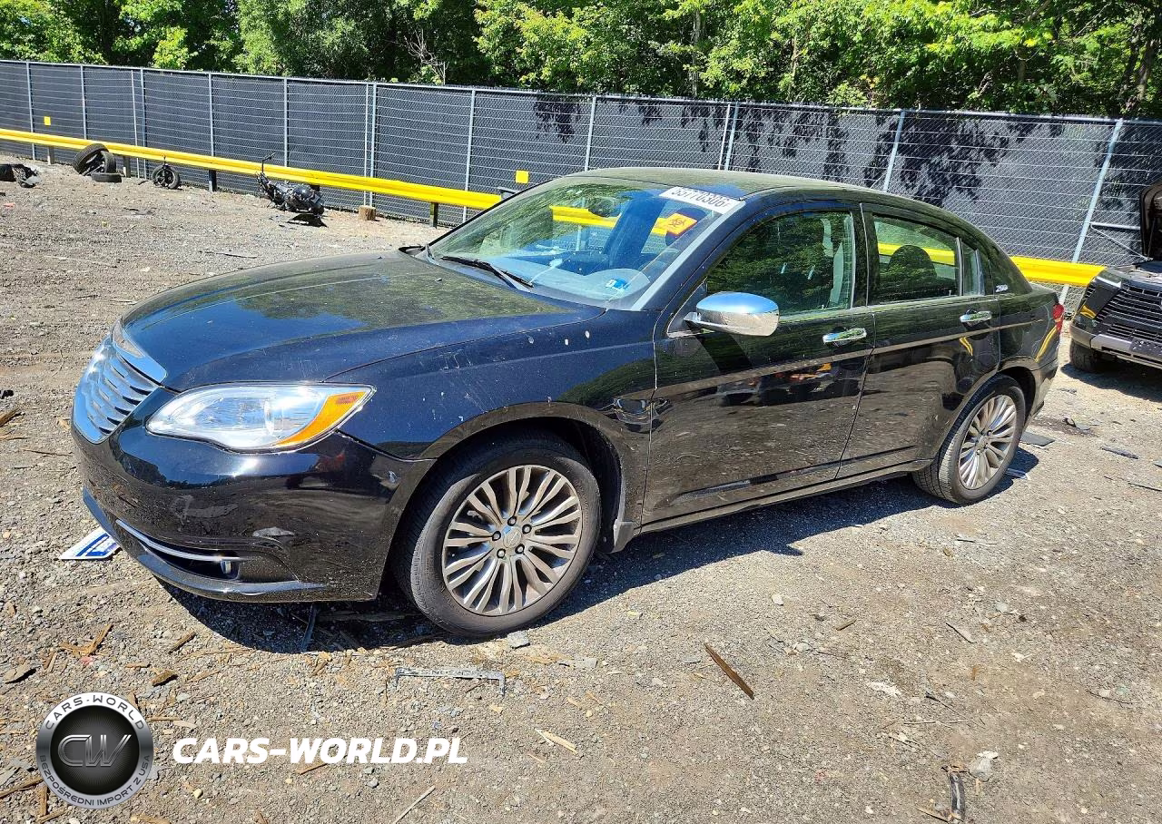 2013 Chrysler 200 Limited – zdjęcie 1 z 12