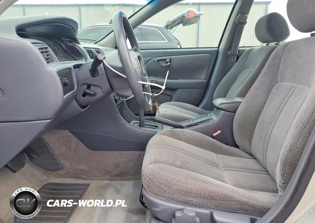 2000 Toyota Camry Le VIN:4T1BG22K2YU670082 - 7