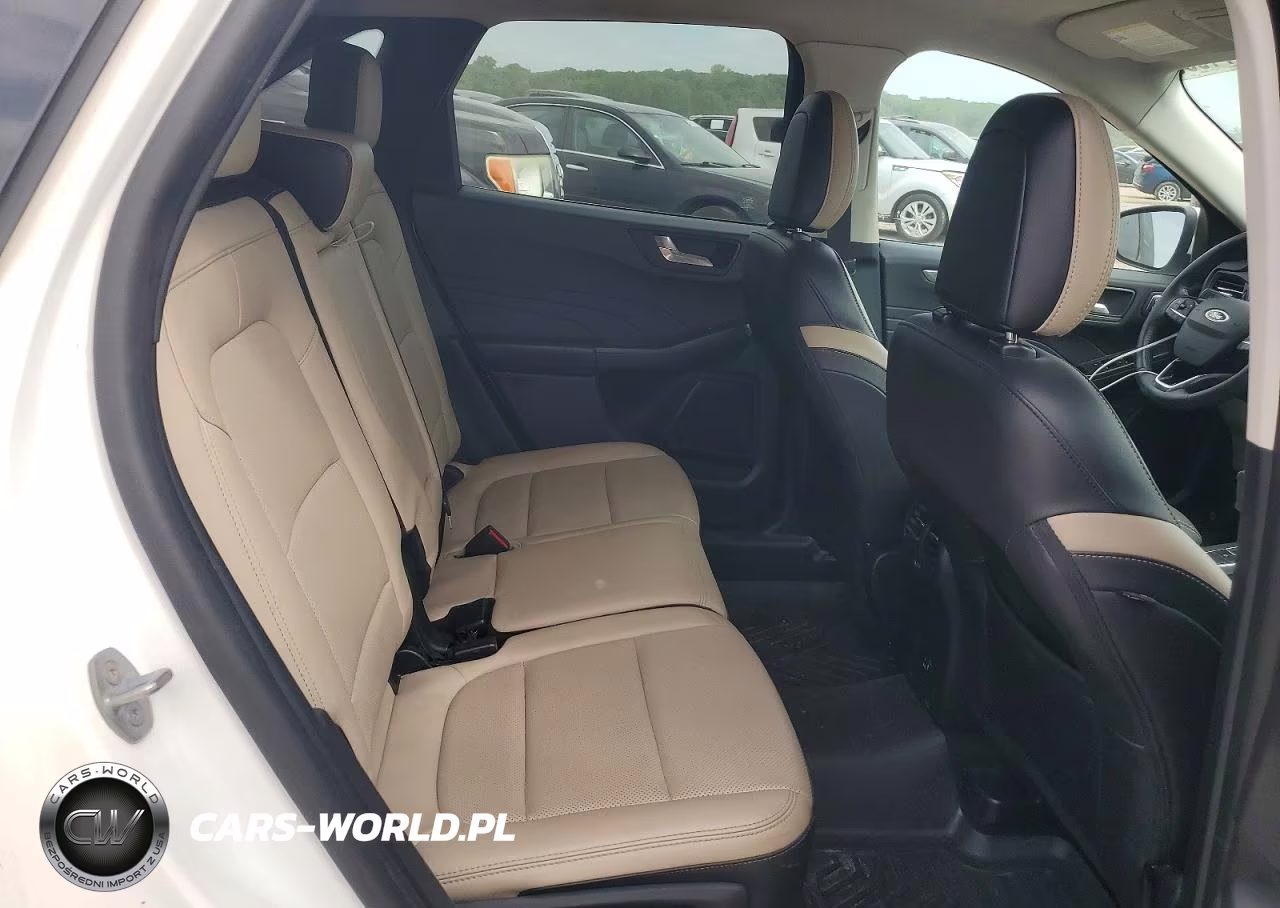 2021 Ford Escape Titanium VIN:1FMCU9J93MUA70668 - 11