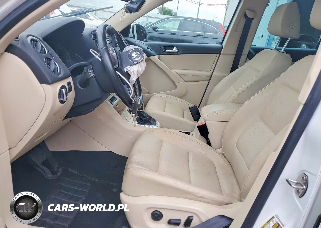 2016 Volkswagen Tiguan S VIN:WVGAV7AX5GW507411 - 7