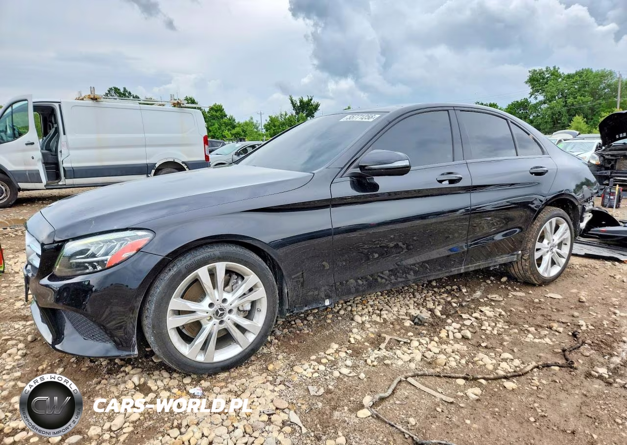 2021 Mercedes-Benz C 300