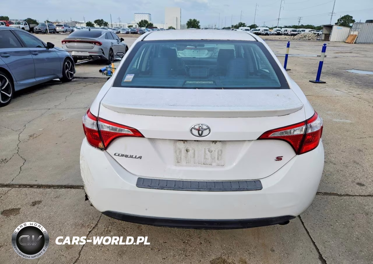 2015 Toyota Corolla S Plus VIN:5YFBURHE4FP250227 - 6