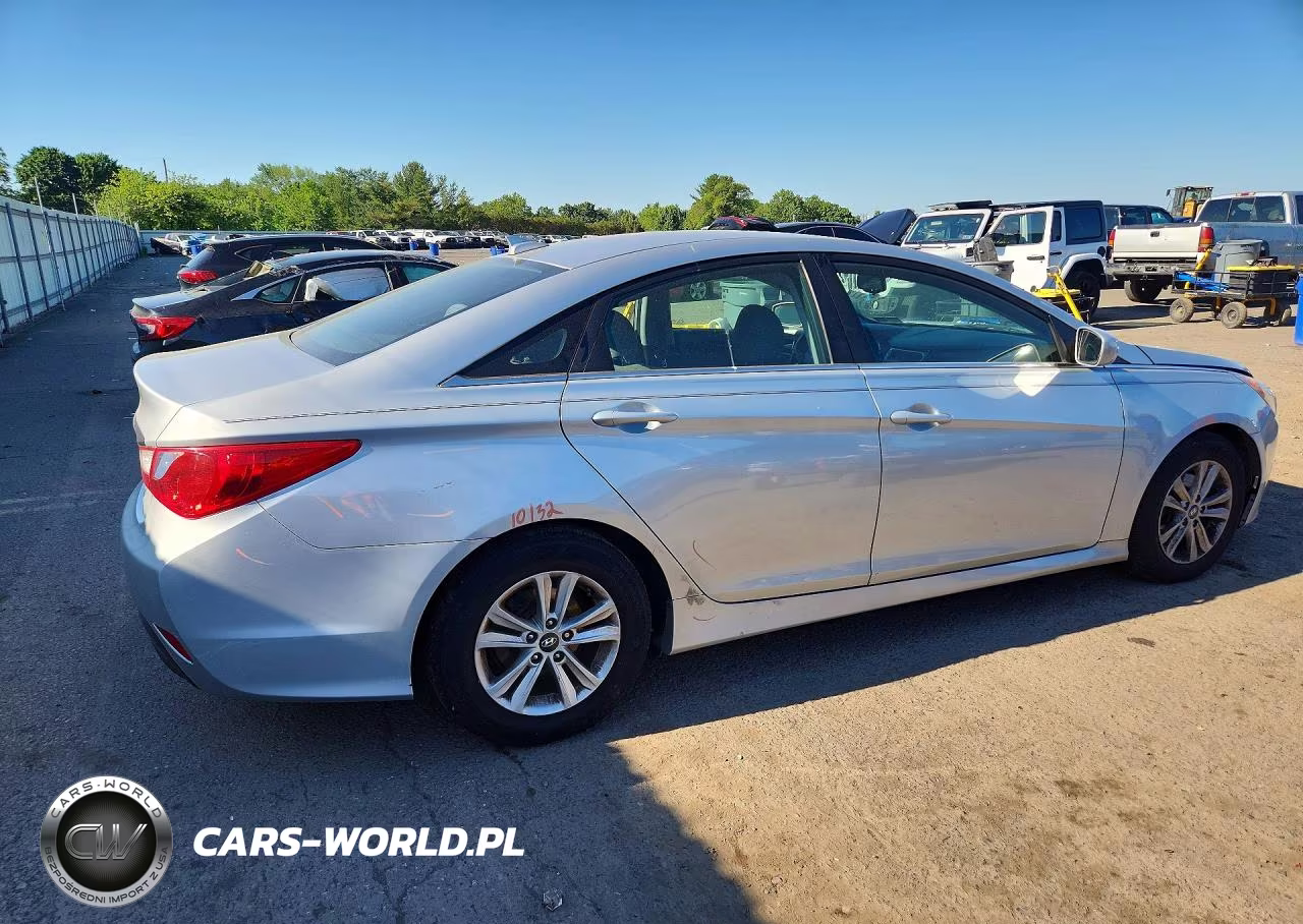 2014 Hyundai Sonata Gls VIN:5NPEB4AC2EH895369 - 3