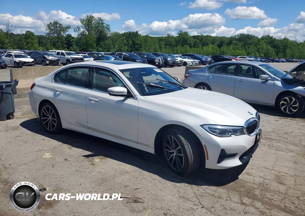 2022 BMW 330Xi VIN:3MW5R7J09N8C71605 - 4