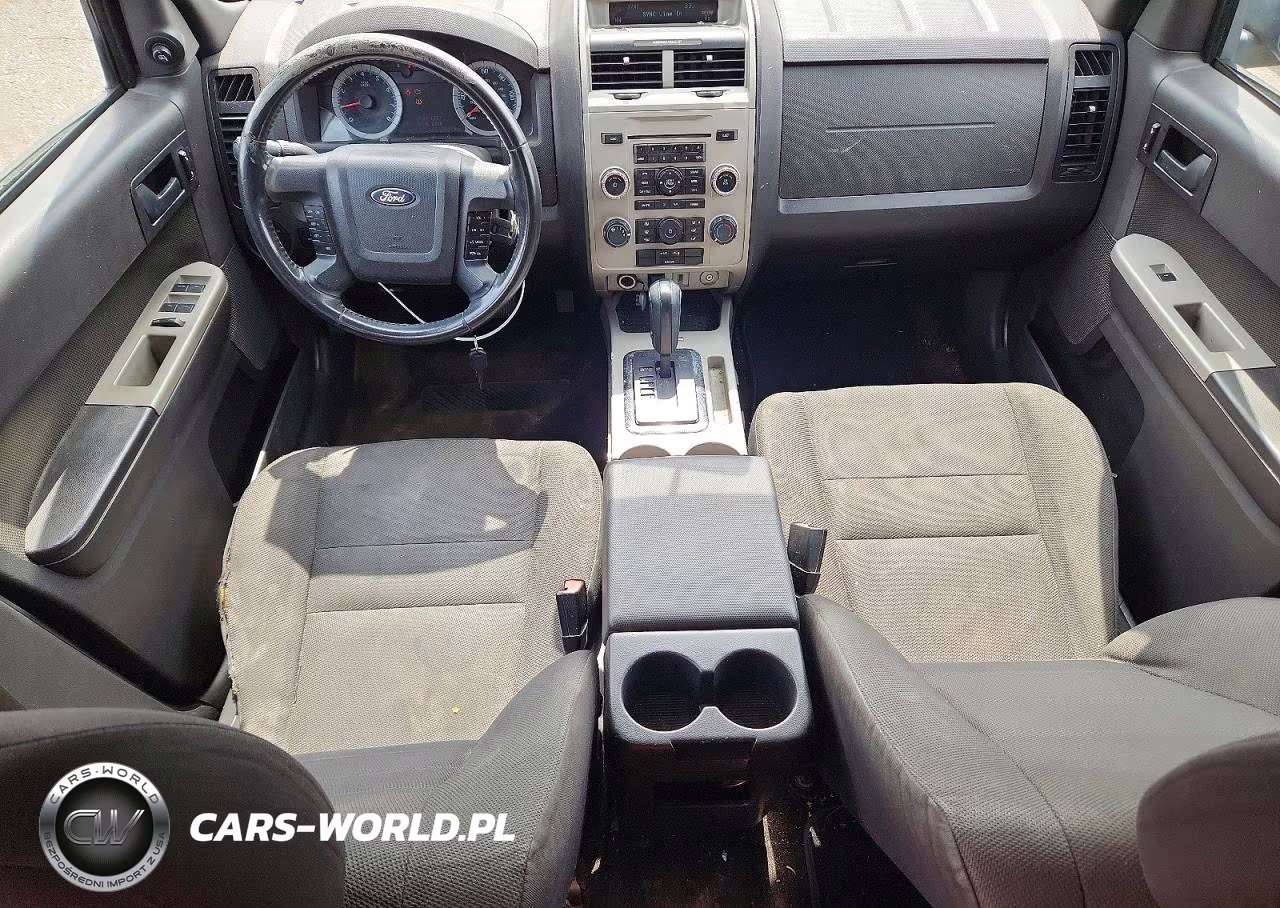 2010 Ford Escape Xlt VIN:1FMCU0D70AKB00920 - 8