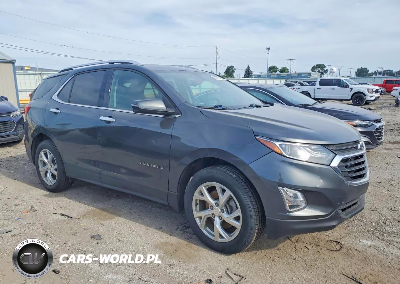 2019 Chevrolet Equinox Lt VIN:3GNAXVEX9KS555910 - 4