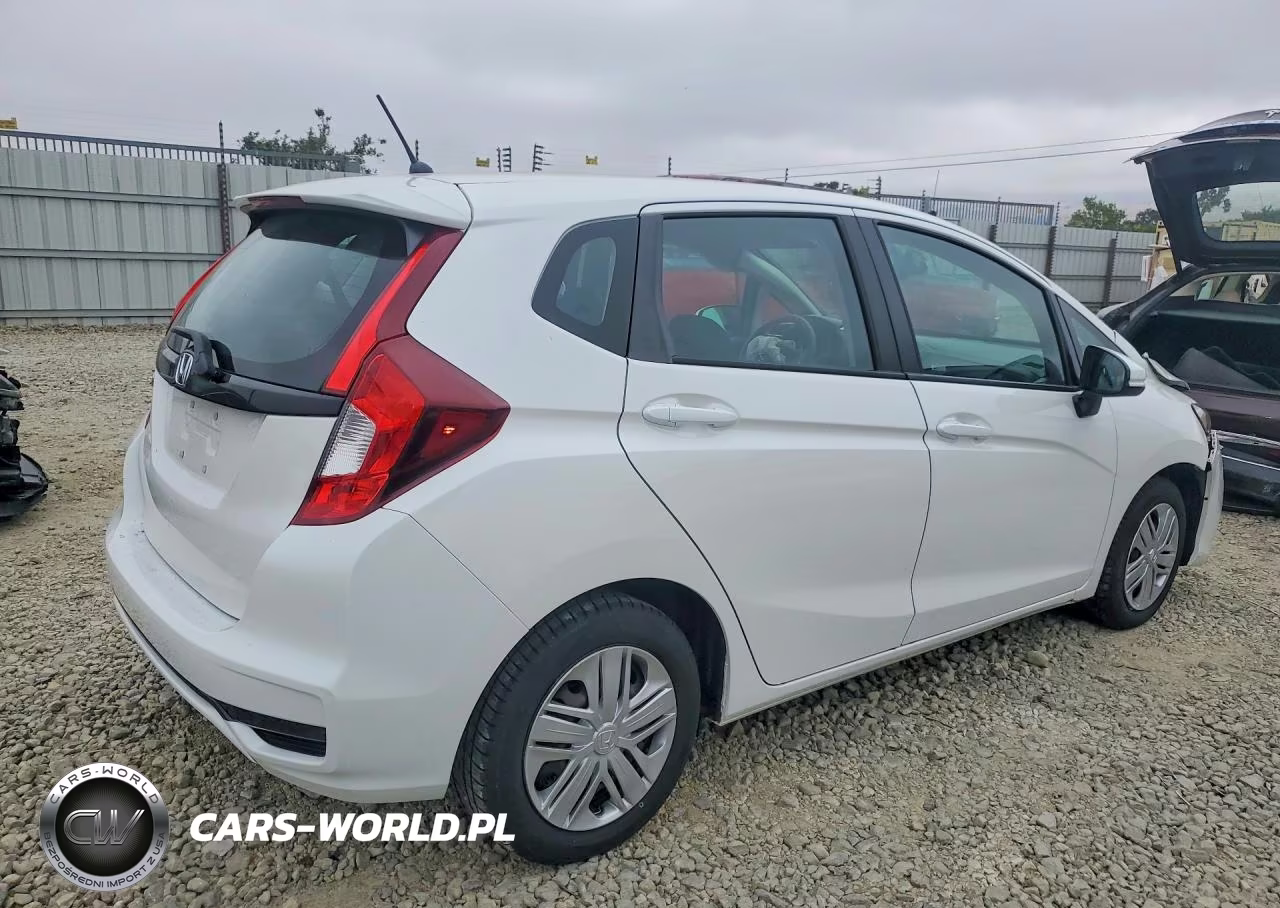 2020 Honda Fit Lx VIN:3HGGK5H44LM703956 - 3