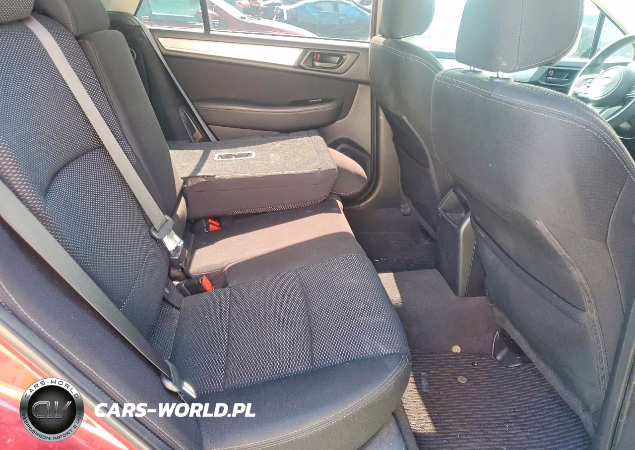 2018 Subaru Outback 2.5I VIN:4S4BSAAC2J3393674 - 10