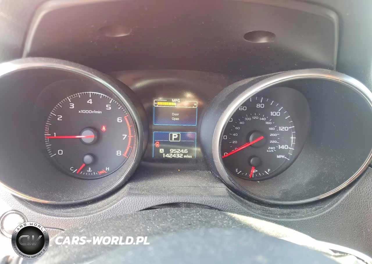 2018 Subaru Outback 2.5I VIN:4S4BSAAC2J3393674 - 9
