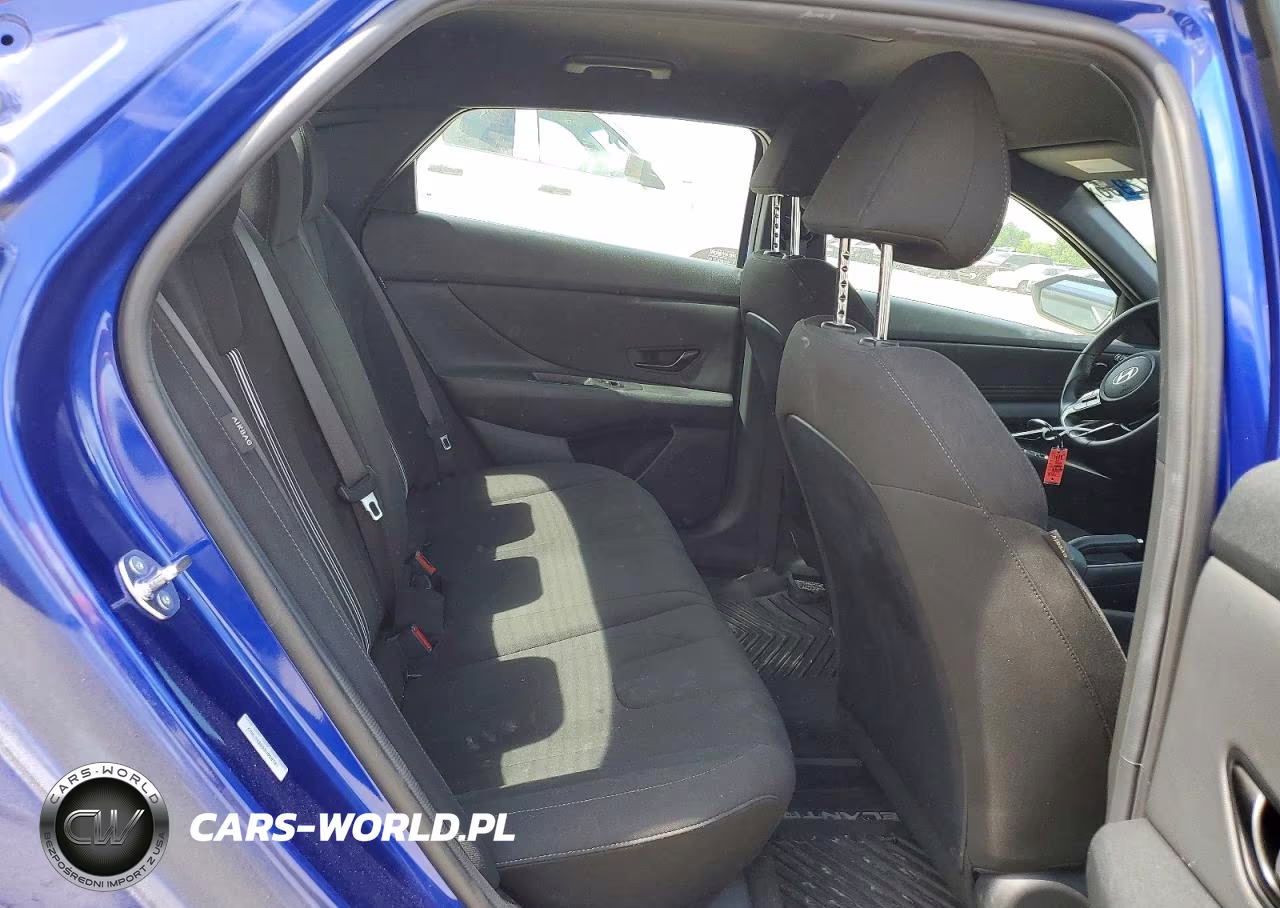 2025 Hyundai Elantra Sel Sport VIN:KMHLM4DG9SU058907 - 10