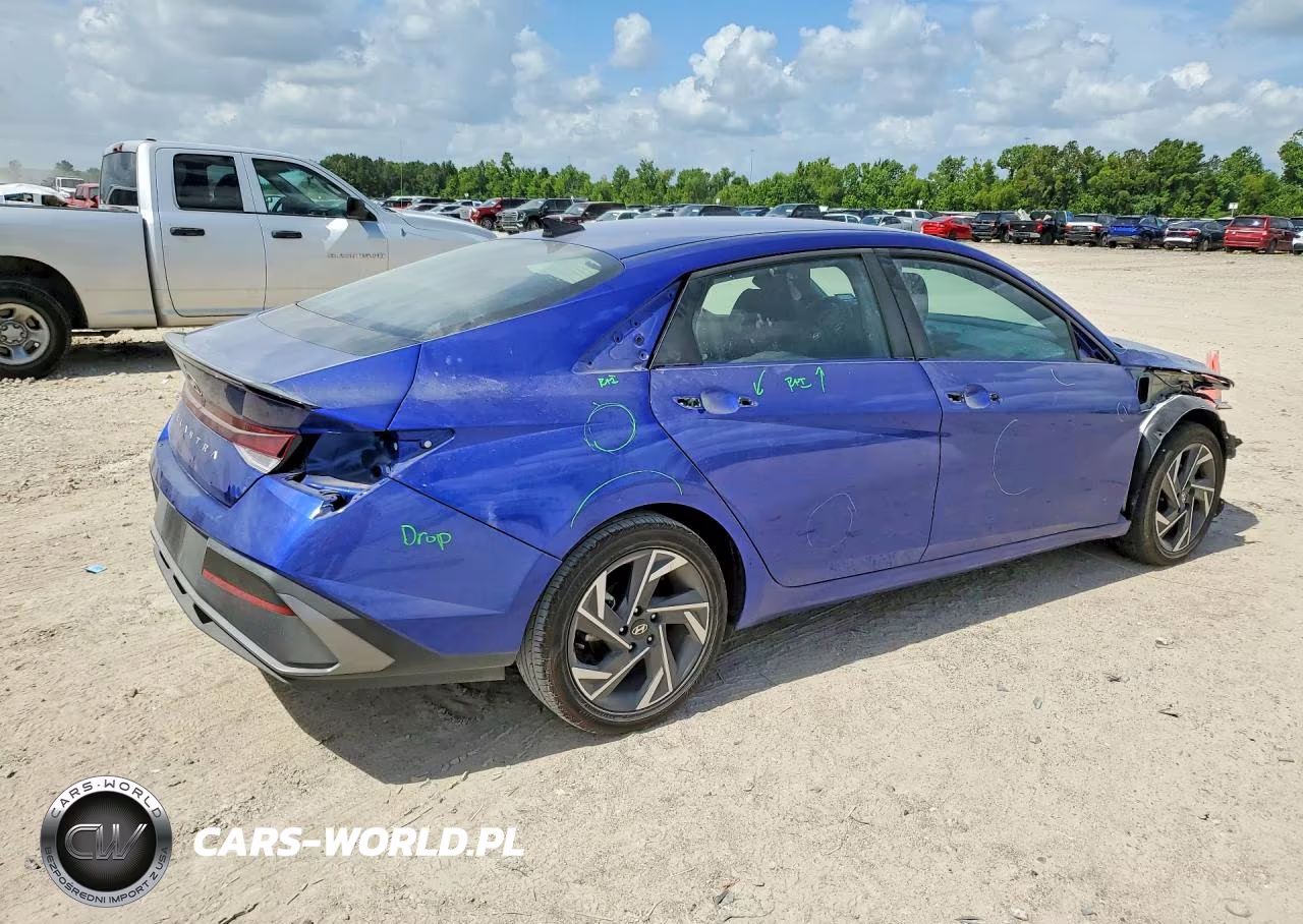 2025 Hyundai Elantra Sel Sport VIN:KMHLM4DG9SU058907 - 3