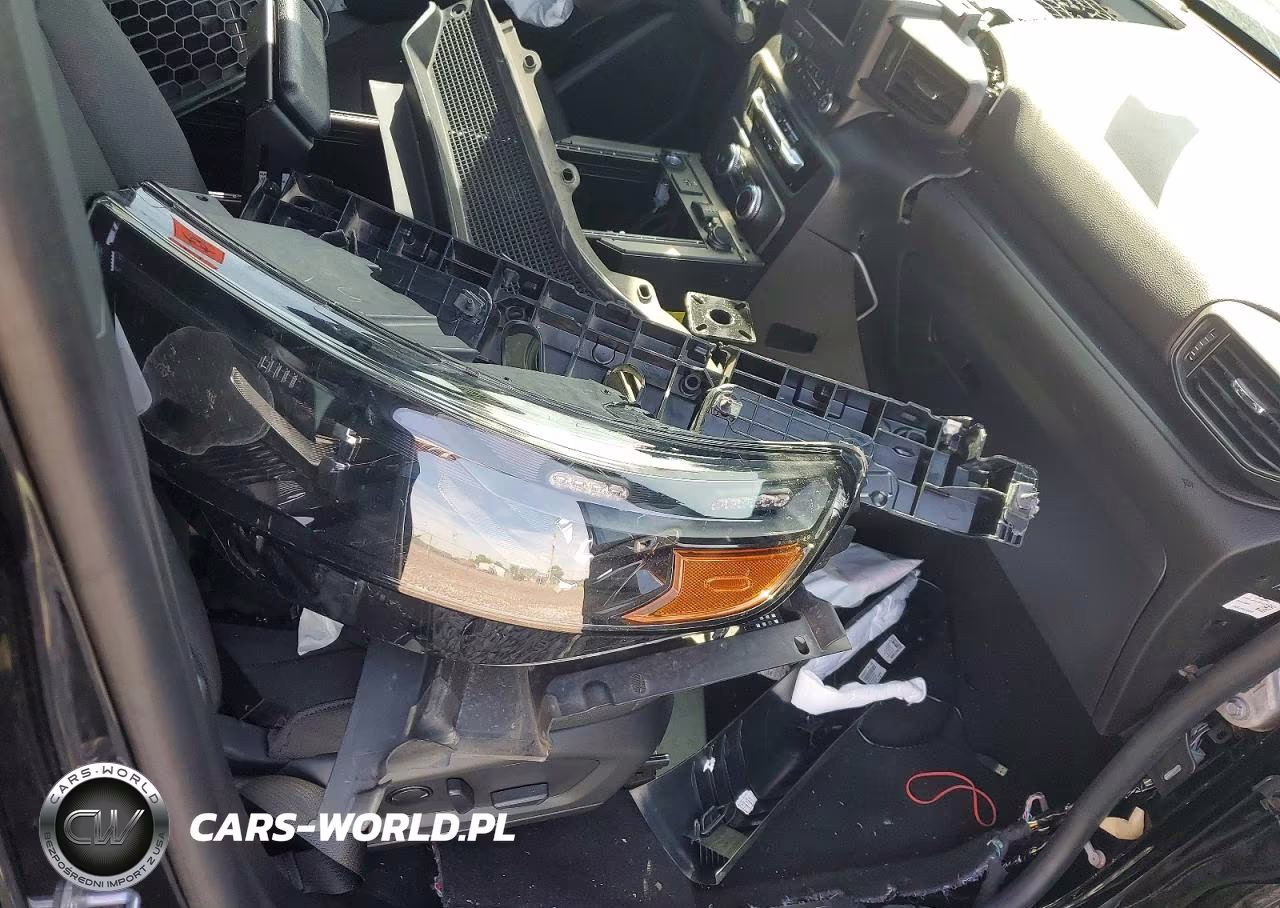 2023 Ford Explorer VIN:1FM5K8AB4PGA63131 - 13