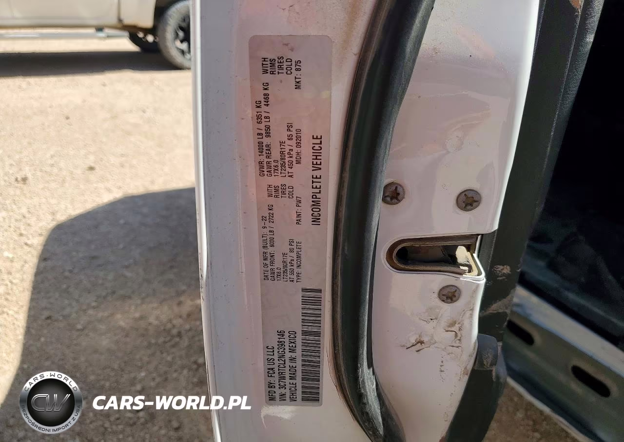 2022 Ram 3500 VIN:3C7WRTCL2NG398146 - 12