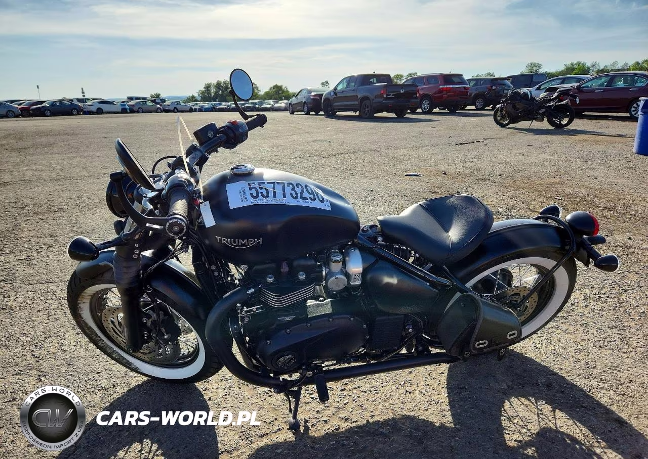 2018 Triumph Motorcycle Bonneville Bobber Black VIN:SMTD53HL9JT869183 - 3