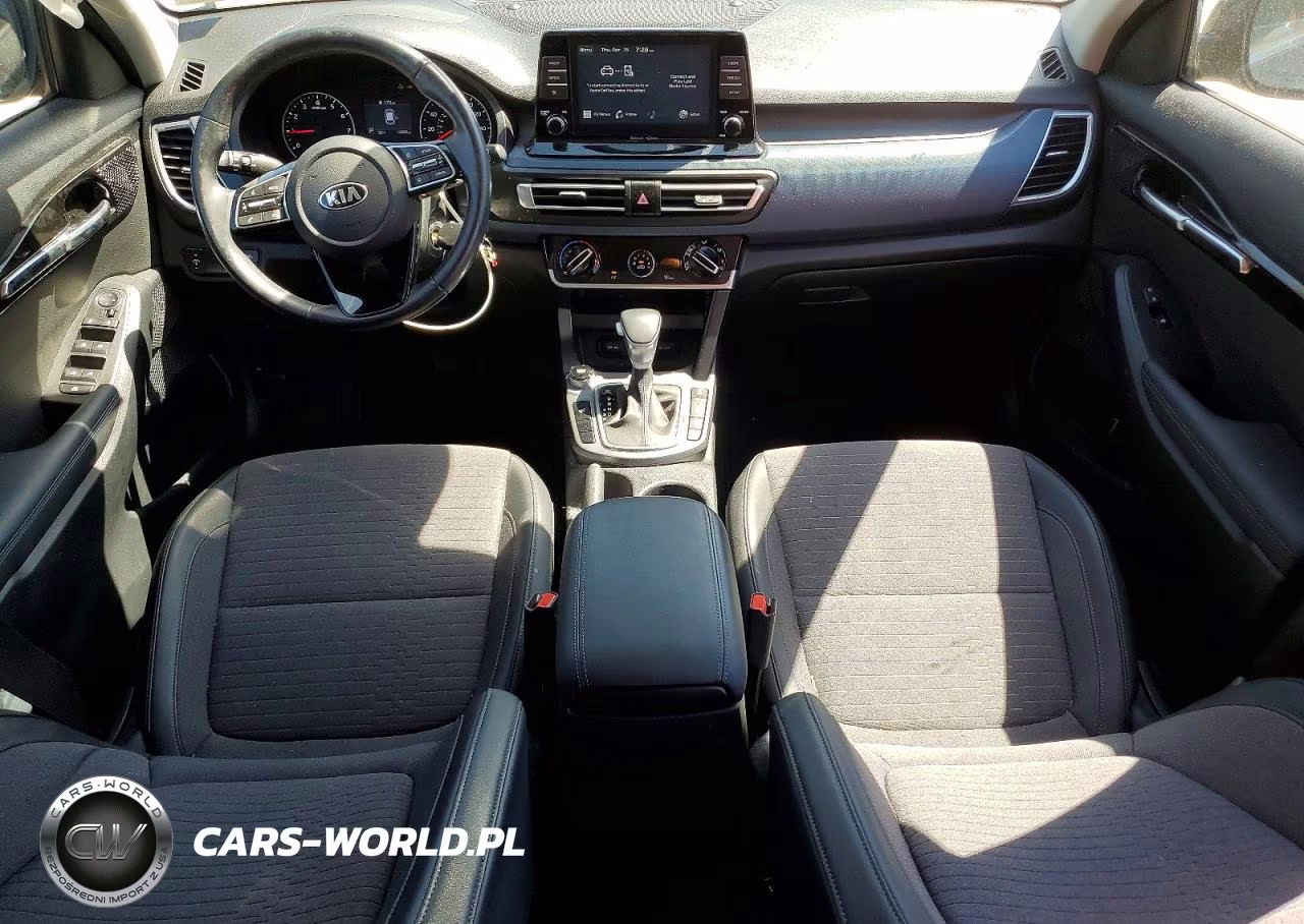 2021 Kia Seltos S VIN:KNDEUCAA5M7218452 - 8