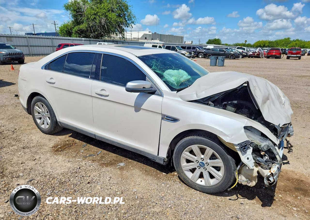 2011 Ford Taurus VIN:1FAHP2FW9BG125729 - 4