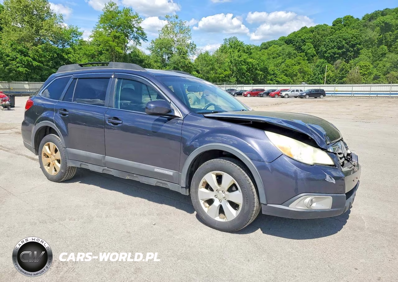 2010 Subaru Outback 2.5I Premium VIN:4S4BRBCC2A3377831 - 4