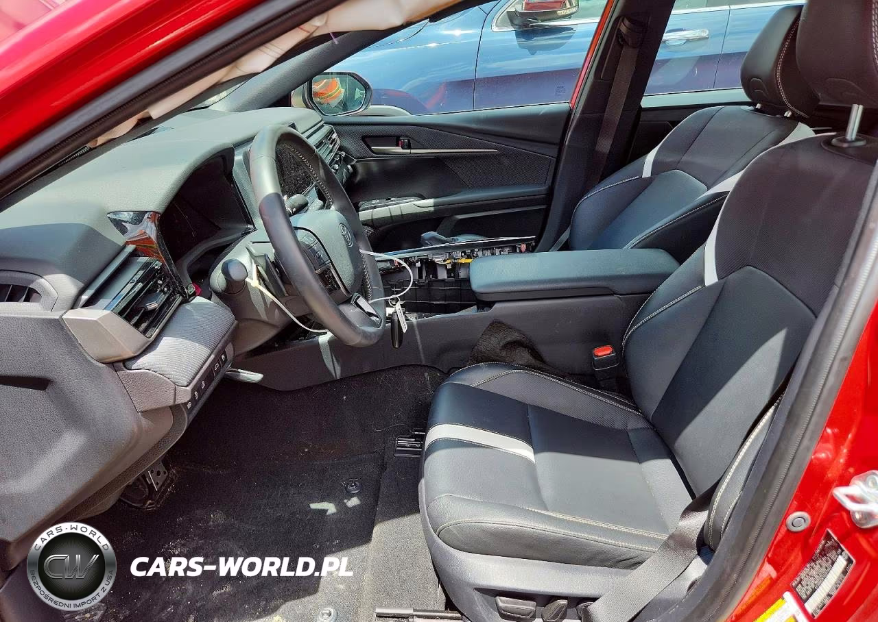 2025 Toyota Camry Se VIN:4T1DAACK1SU079929 - 7