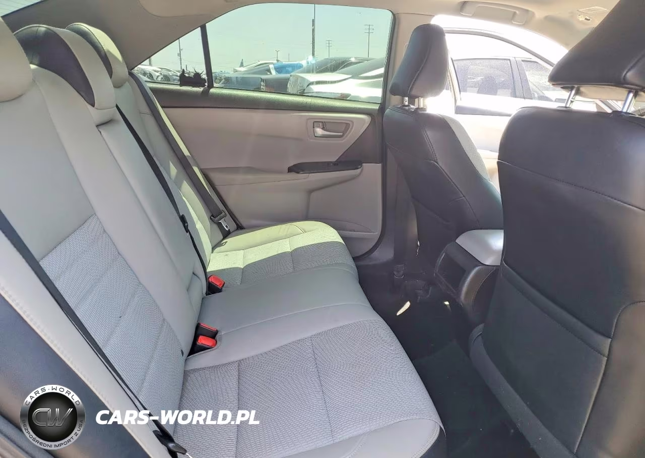 2017 Toyota Camry Se VIN:4T1BF1FK1HU293400 - 10