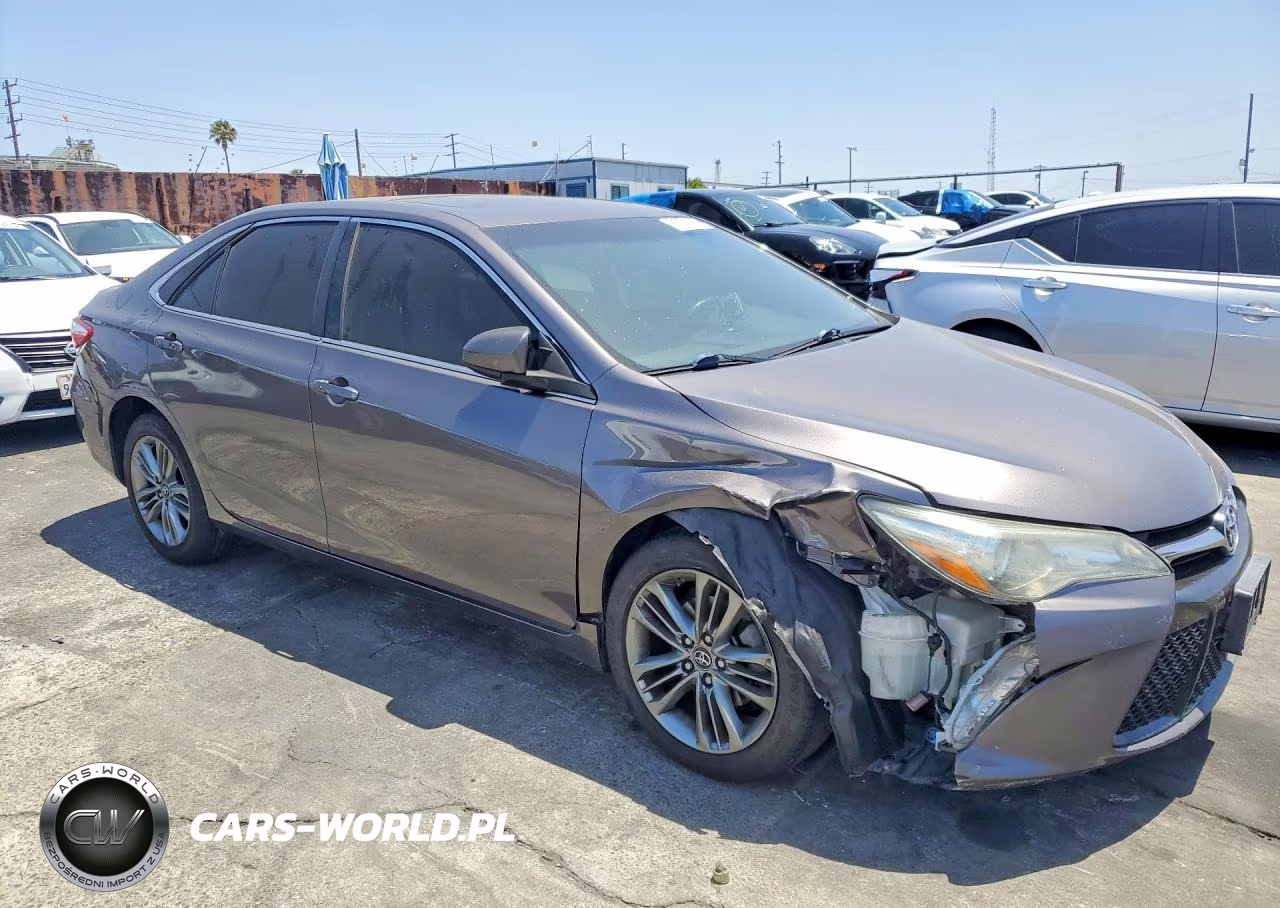 2017 Toyota Camry Se VIN:4T1BF1FK1HU293400 - 4