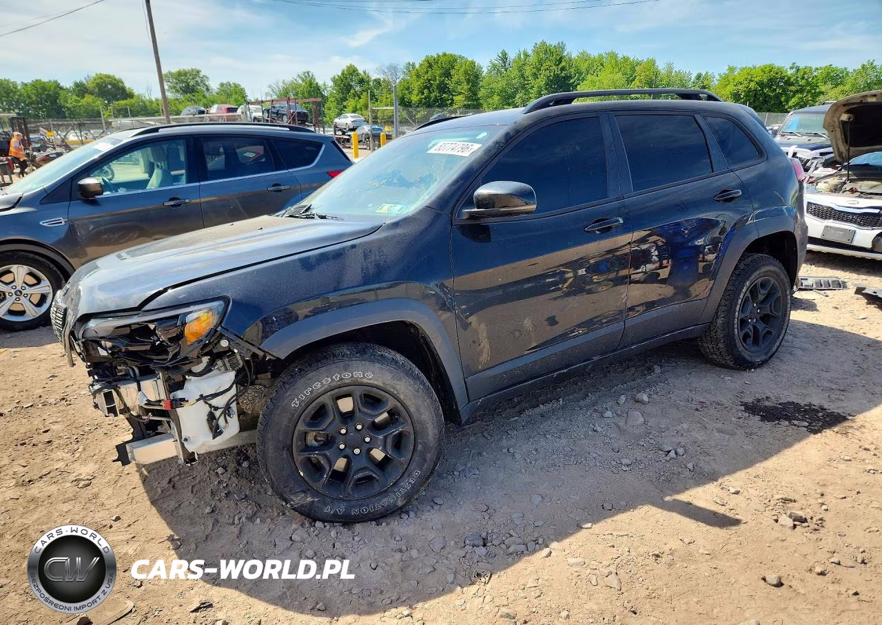 2022 Jeep Cherokee Latitude – zdjęcie 1 z 14