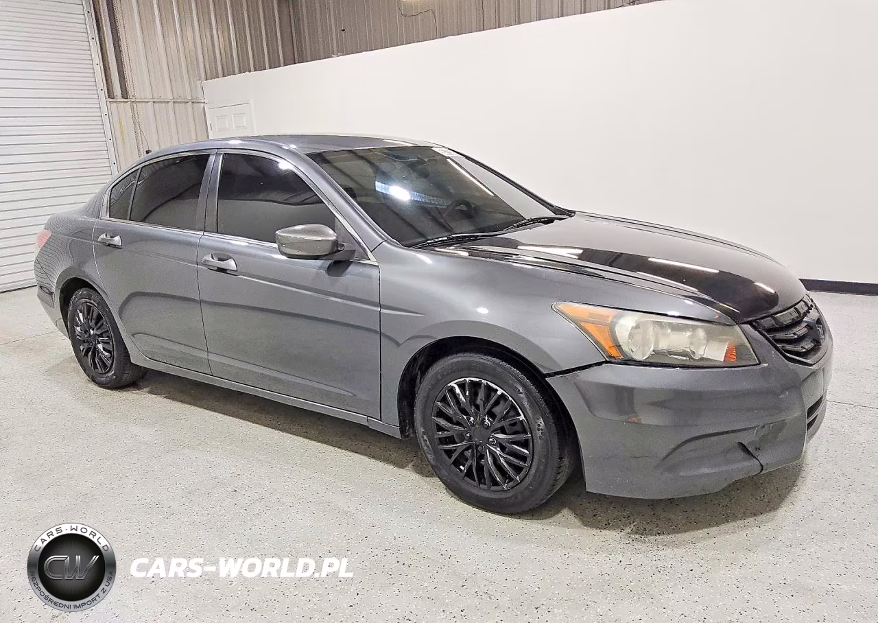 2011 Honda Accord Lx VIN:1HGCP2F30BA130039 - 4