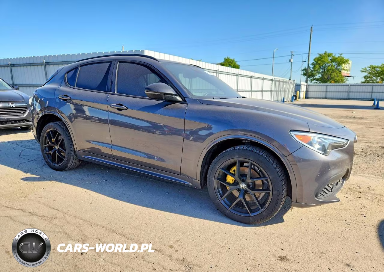 2021 Alfa Romeo Stelvio Ti VIN:ZASPAKBN5M7D02601 - 4
