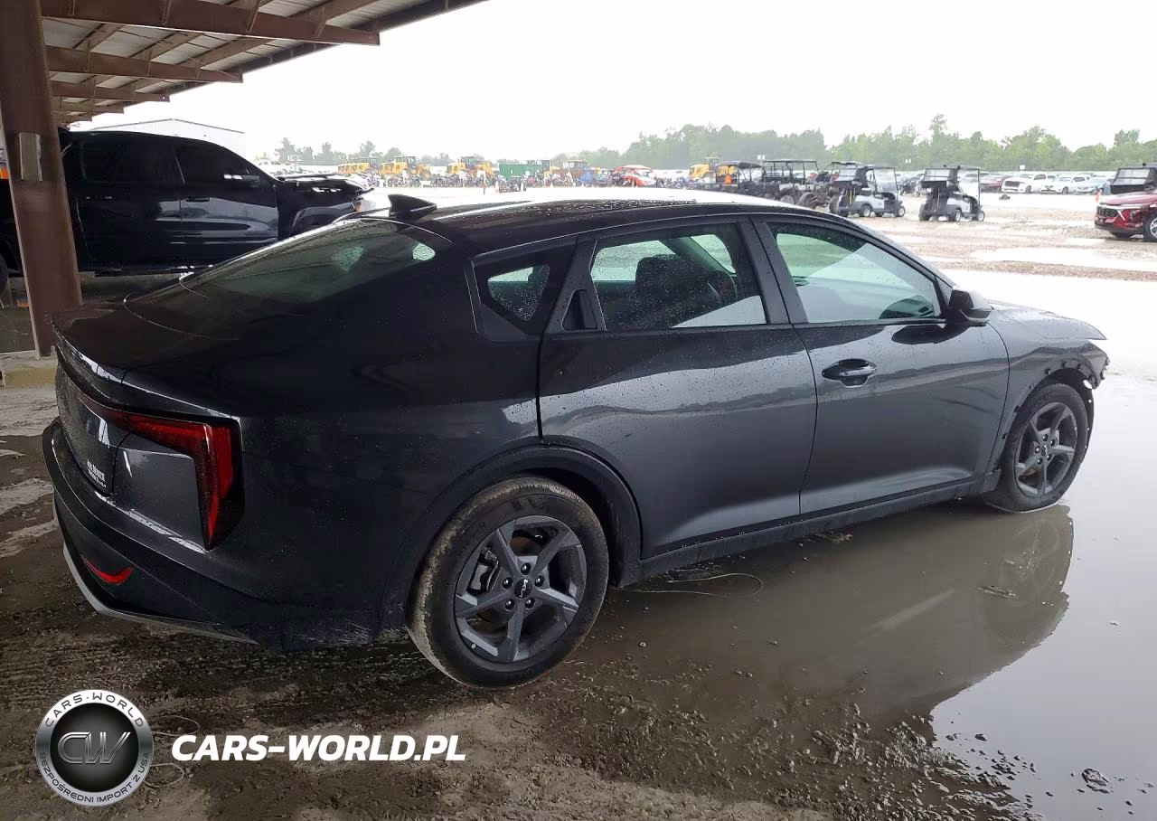 2025 Kia K4 Lxs VIN:3KPFT4DE6SE014249 - 3