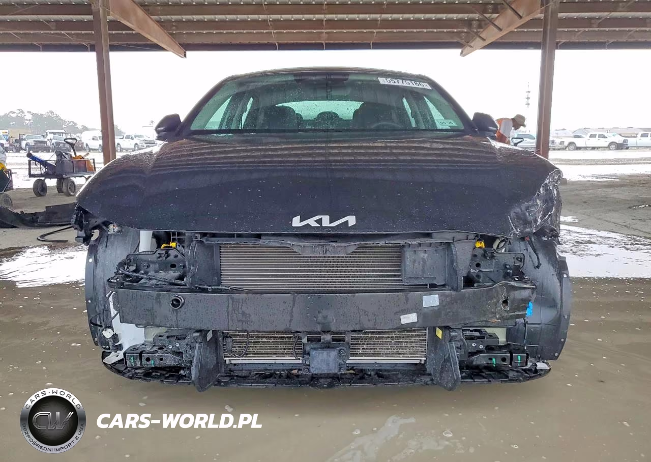 2025 Kia K4 Lxs VIN:3KPFT4DE6SE014249 - 5