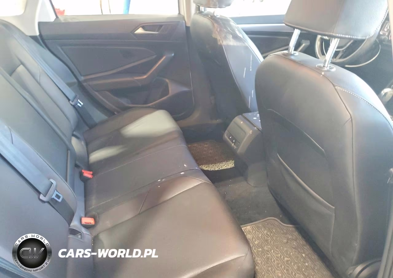 2019 Volkswagen Jetta S VIN:3VWC57BU1KM245314 - 10