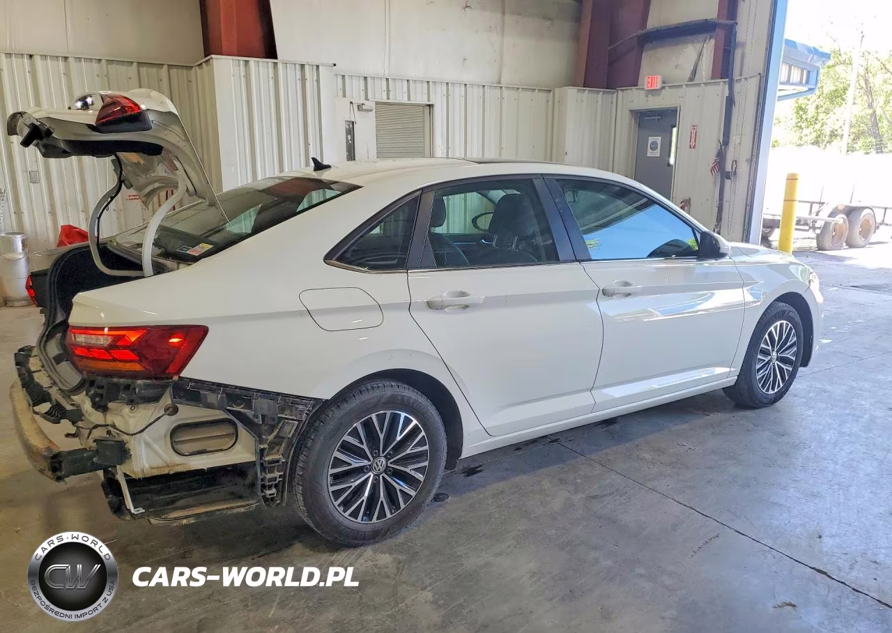 2019 Volkswagen Jetta S VIN:3VWC57BU1KM245314 - 3