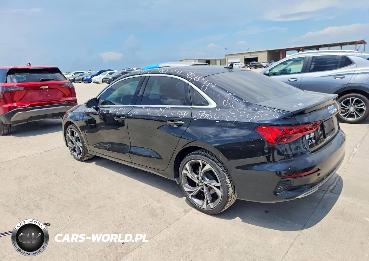 2022 Audi A3 Premium VIN:WAUAUDGY6NA084643 - 2
