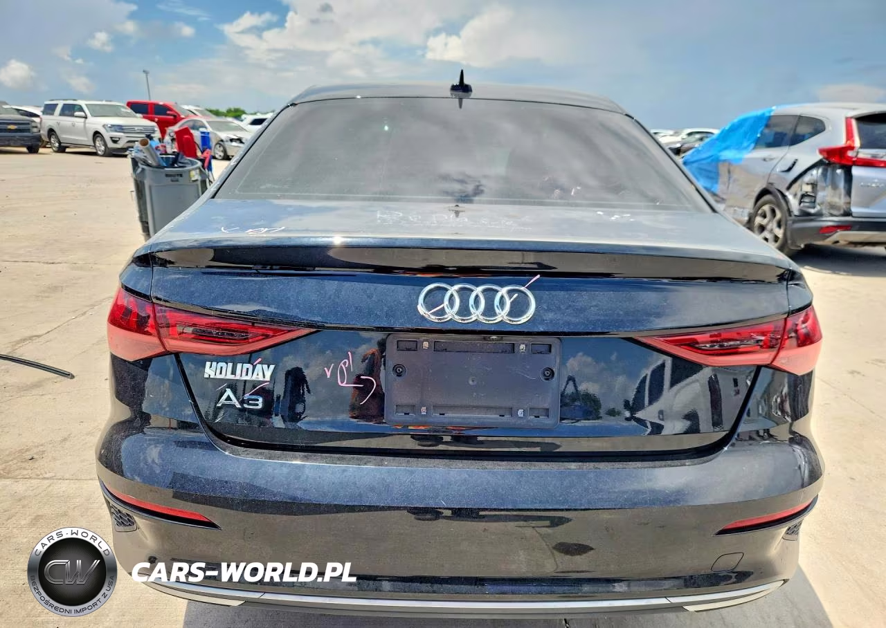 2022 Audi A3 Premium VIN:WAUAUDGY6NA084643 - 6