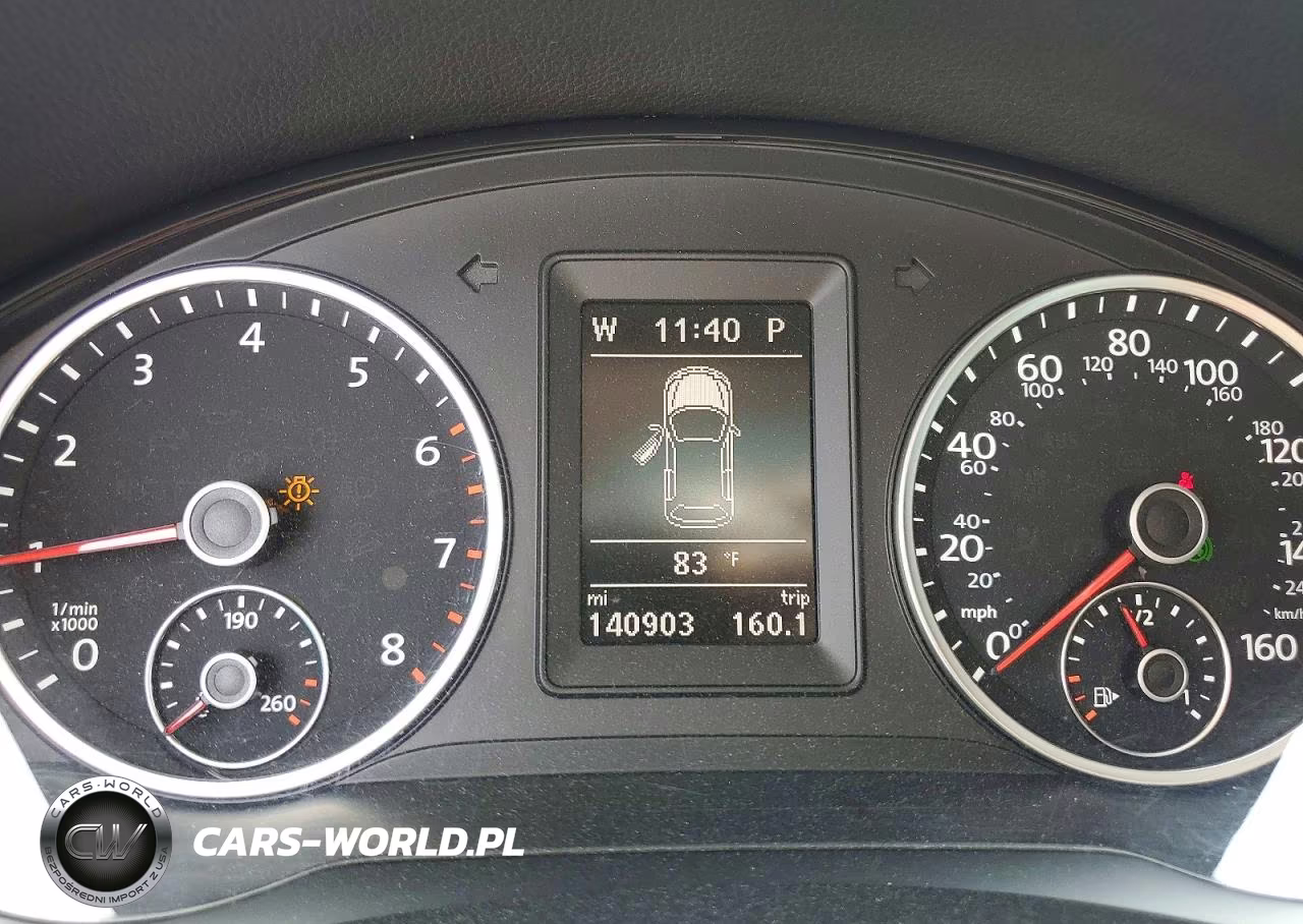 2016 Volkswagen Tiguan S VIN:WVGBV7AX8GW568465 - 9