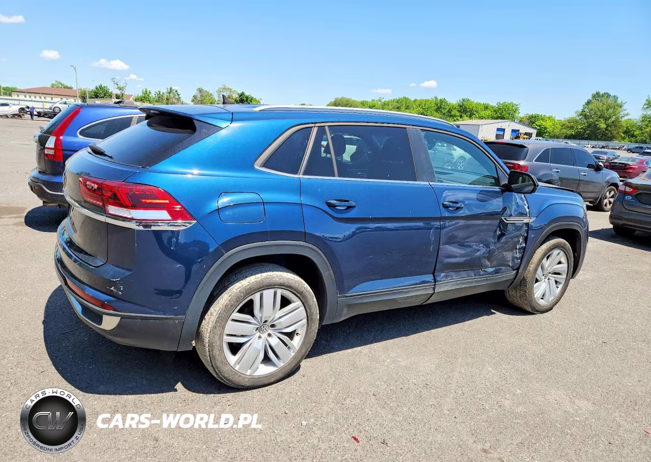 2020 Volkswagen Atlas Cross Sport Se VIN:1V2YC2CA6LC225826 - 3