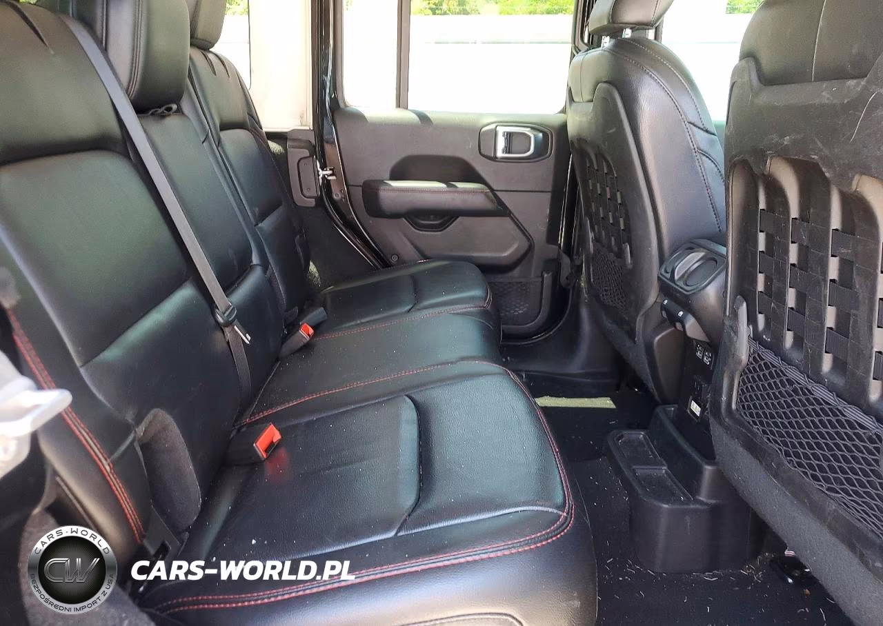 2019 Jeep Wrangler Unlimited Rubicon VIN:1C4HJXFG2KW677175 - 11