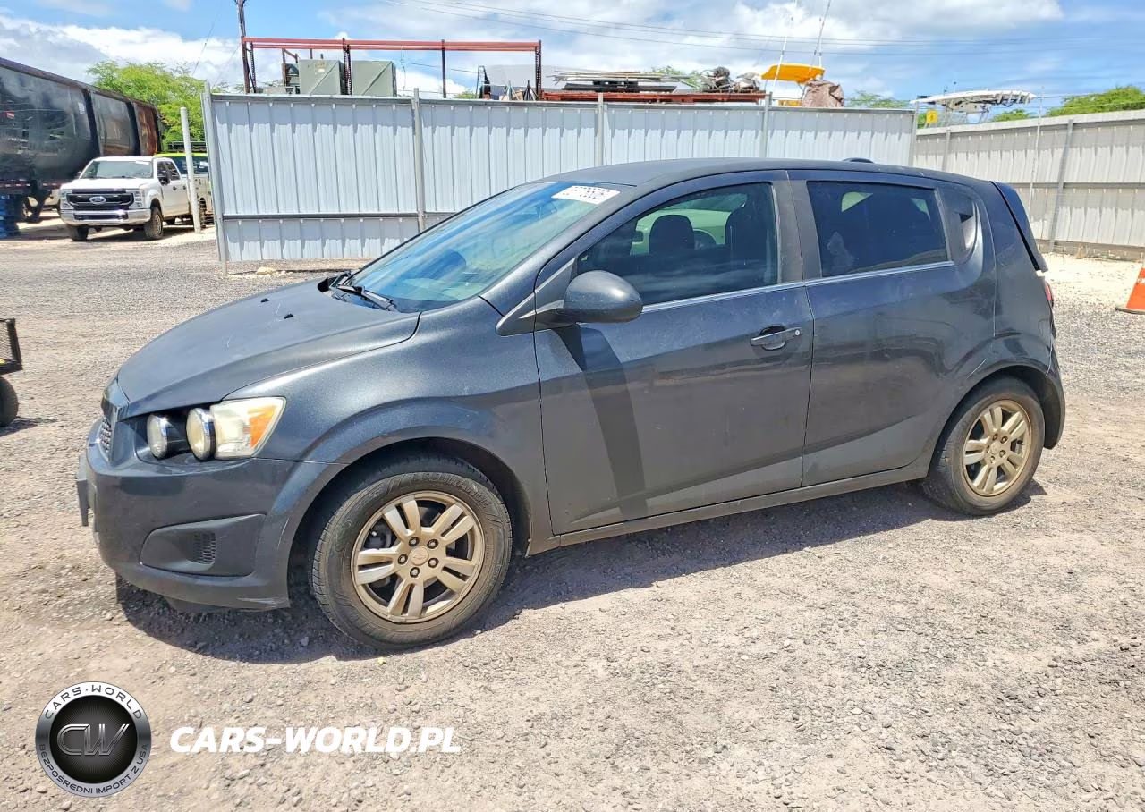 2016 Chevrolet Sonic Lt